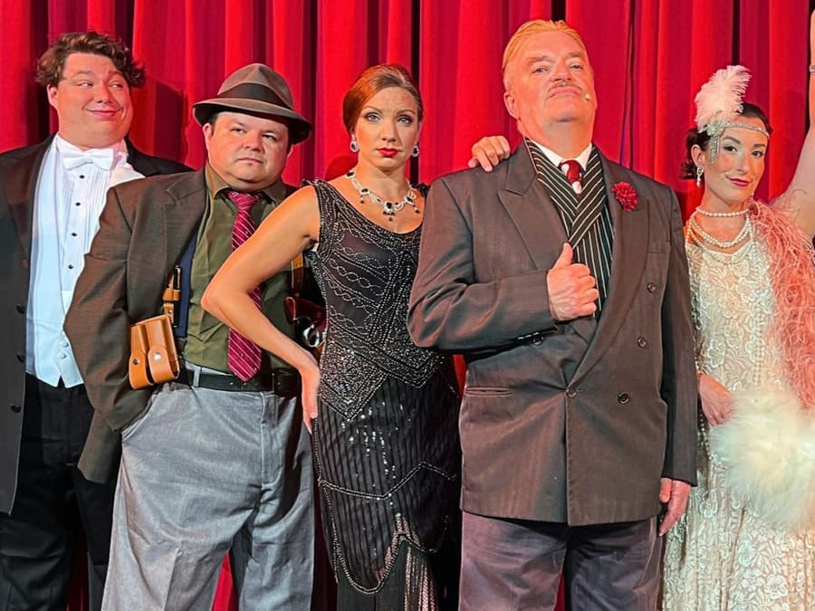 Orlando: Speakeasy Murder Mystery Dinner Show