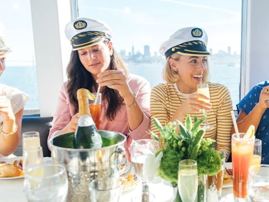 Philadelphia: Buffet Brunch Cruise + Bottomless Mimosas