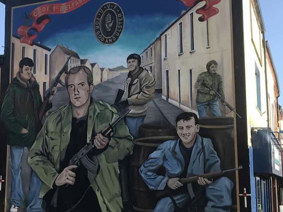 Black Taxi Tour Belfast