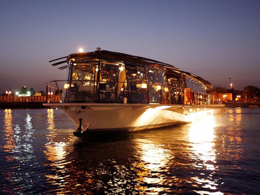 Bateaux Dubai Dinner Creek Cruise with Free Drink