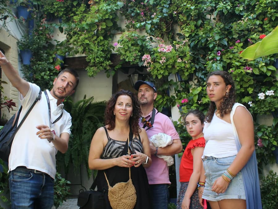 Courtyards of Cordoba: Guided Tour