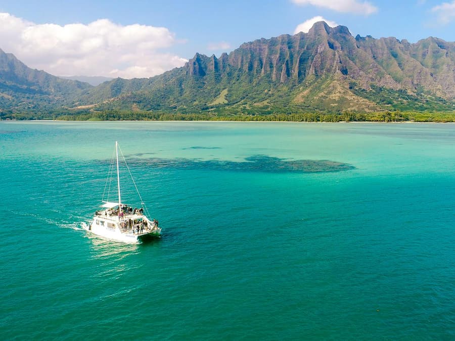 Kualoa Ranch: Ocean Voyage Tour