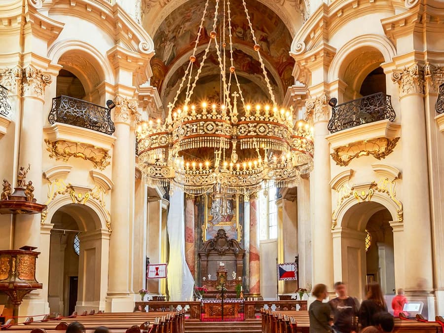 Ingressos para Concerto Clássico na Igreja de São Nicolau Praga