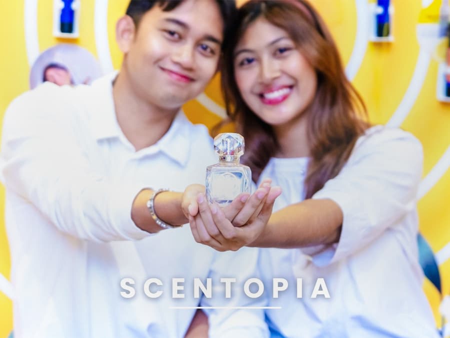کارگاه عطر اُرکید توسط Scentopia Sentosa سنگاپور