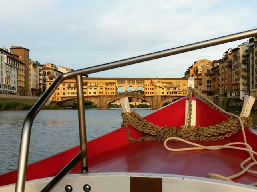 Guided Boat Tour on a Florentine Gondola