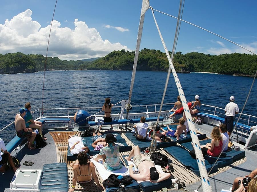 Nusa Lembongan: Half-Day Cruise + Island Tour + Lunch