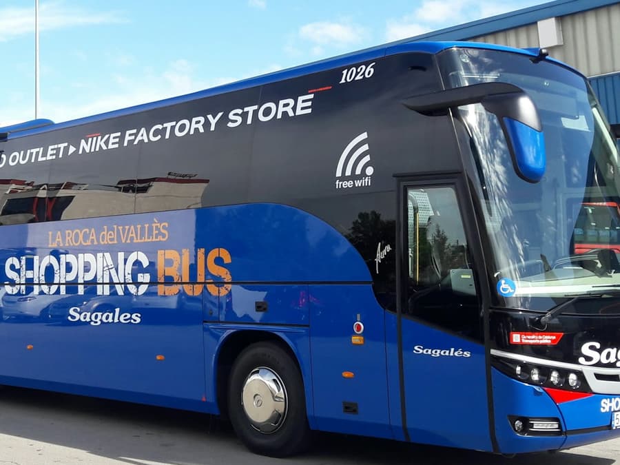 Sagalés Shopping Bus to La Roca Village