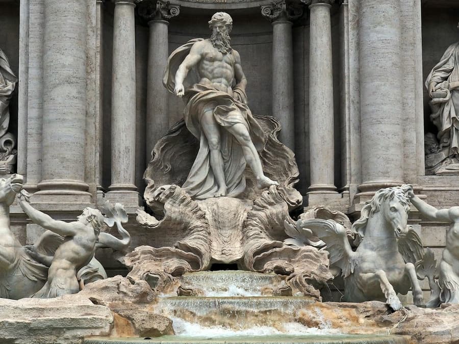 Rome: Fountains and Squares Semi-Private Walking Tour
