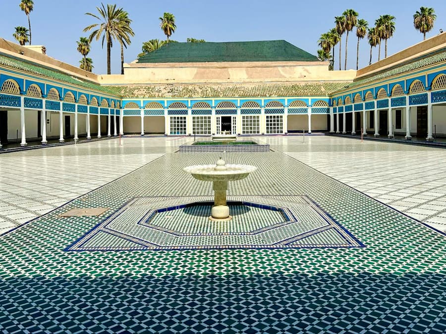 Bahia Palace, Saadian Tombs, Koutoubia and Souks Guided Tour