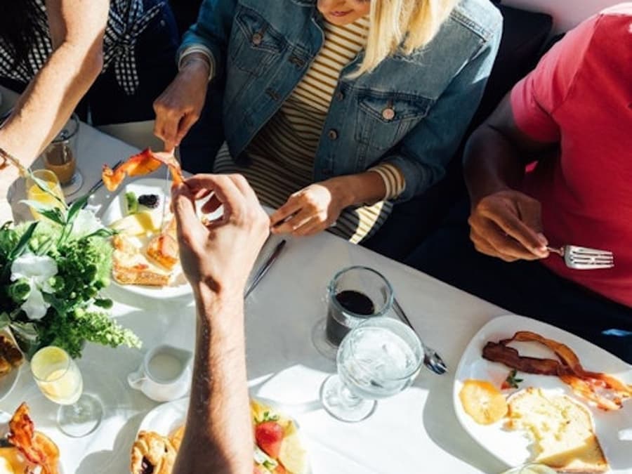 Los Angeles: Marina del Rey Premier Brunch Cruise