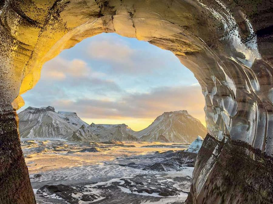 Reykjavik: South Coast & Katla Ice Cave Small Group Tour
