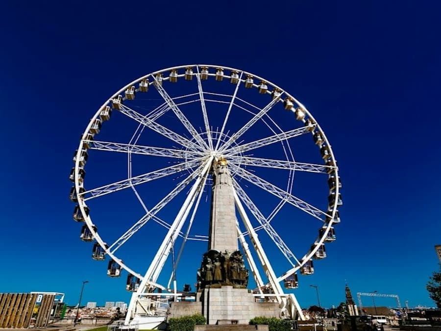 Brussels: City Highlights Audio Tour + The View Ferris Wheel Skip The Line Entry