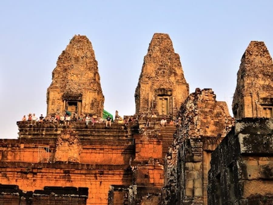 Angkor Wat: Sunrise Guided Tour