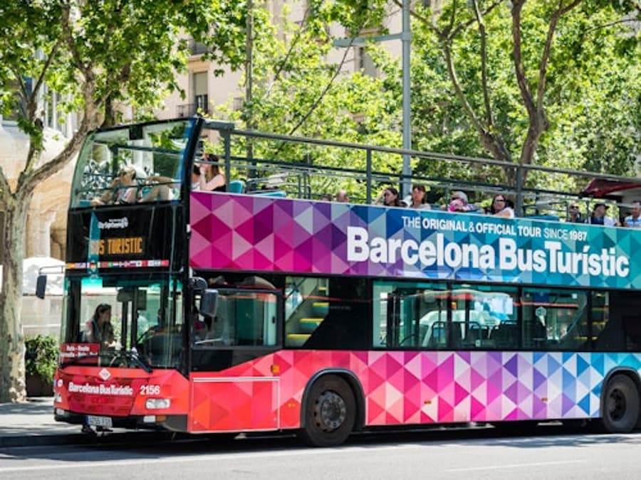 Barcelona Bus Turístic: Hop-on Hop-off Bus Tour