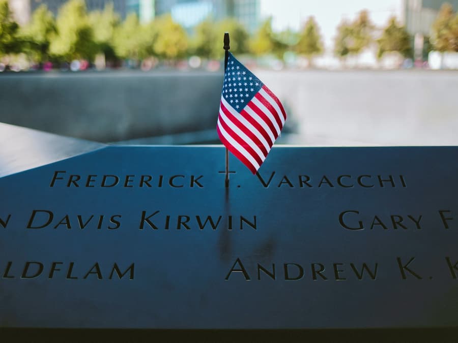 Geführte Tour zur Freiheitsstatue, 9/11-Gedenkstätte & Wall Street