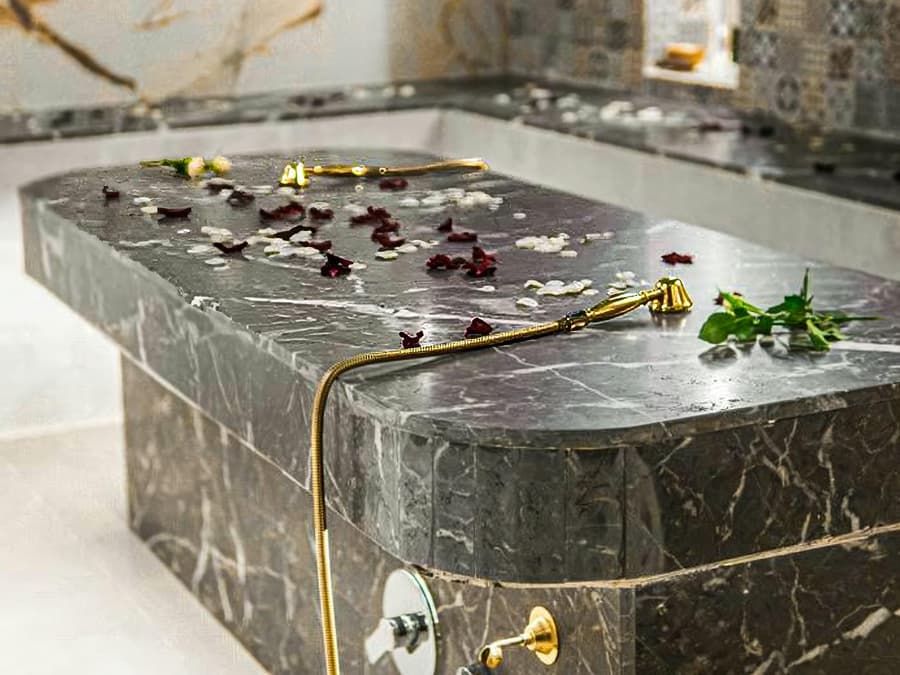 Marrakesh: Traditional Moroccan Hammam and Massage