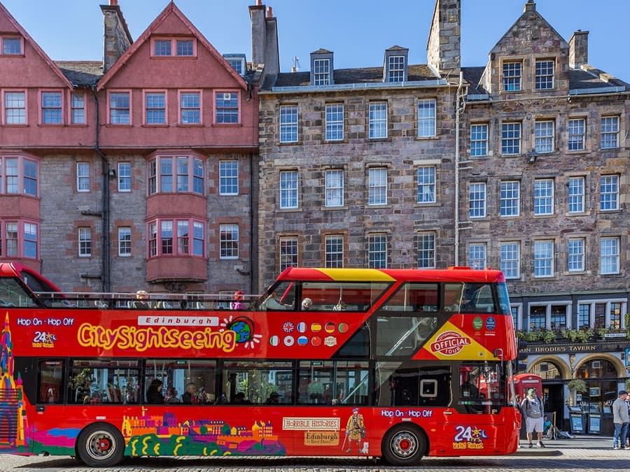 City Sightseeing: Edinburgh Hop-on Hop-off Bus Tour