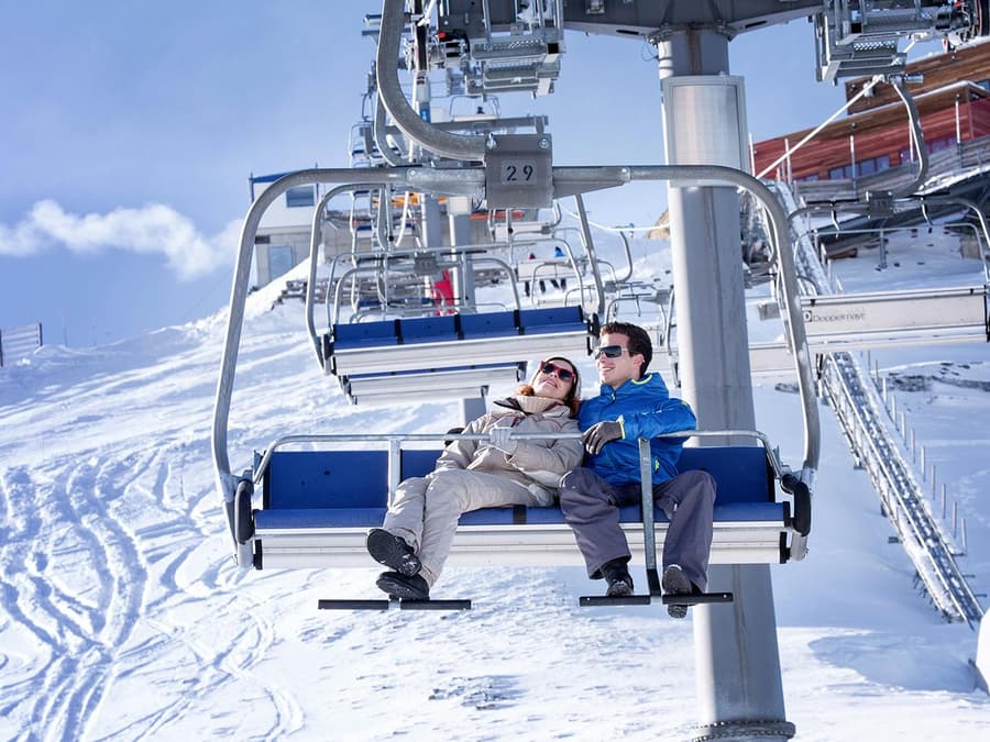 Day Trip to Glacier 3000 with Round-Trip Transfers from Geneva