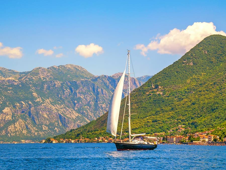 From Kotor/Budva/Tivat: Full Day Catamaran Cruise with Blue Cave Visit