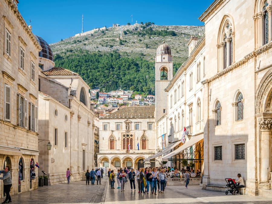Split to Dubrovnik: Luxury Scenic Transfer Along the Adriatic