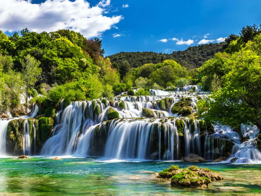 From Split: Krka Waterfalls, Lake Cruise & Skradin Old Town Tour