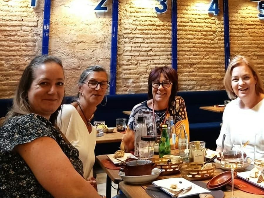 Valencia: Tapas and Drinks Tour