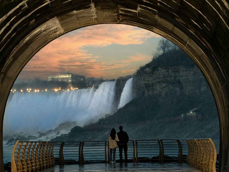 The Tunnel at The Niagara Parks Power Station: Evening Entry + Light Show
