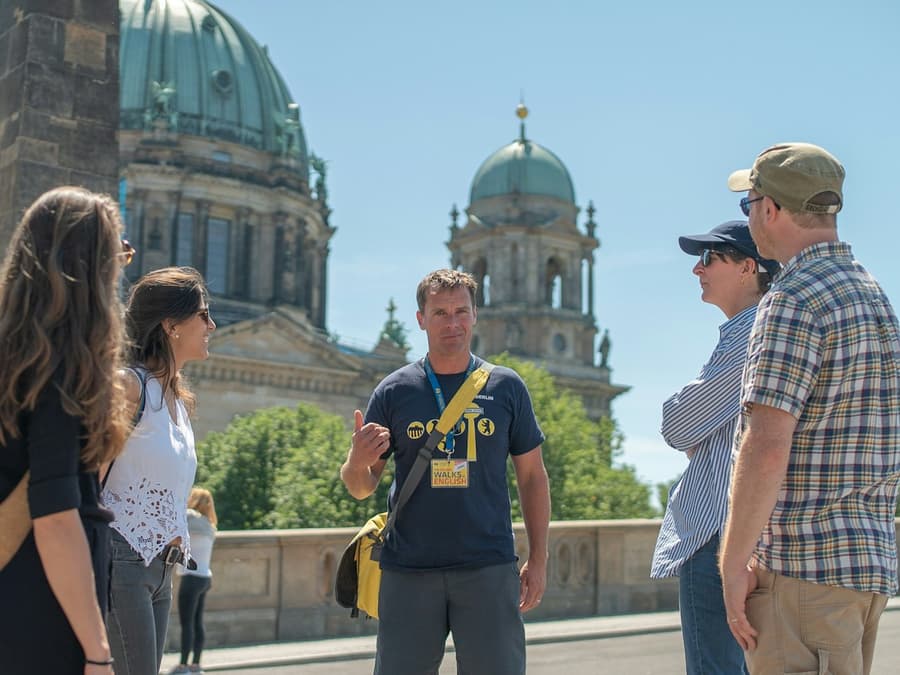 Berlin: 3-Hr Main Sites Guided Tour