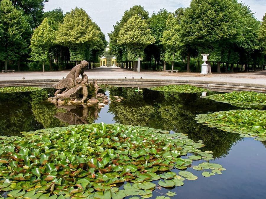 Schönbrunn Palace & Gardens Skip-the-Line Guided Tour