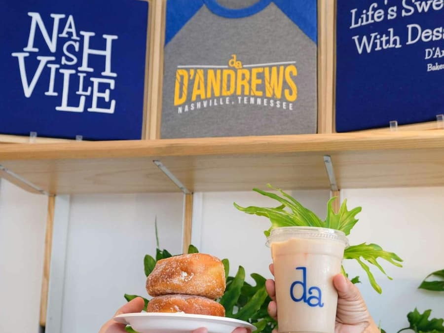 Nashville: Downtown Guided Donut Tour