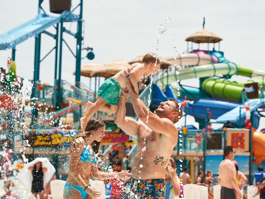 Hurricane Harbor Arlington: One Day Ticket