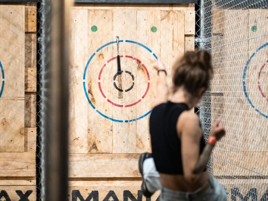 MANIAX Axe Throwing Brisbane CBD: Entry Ticket