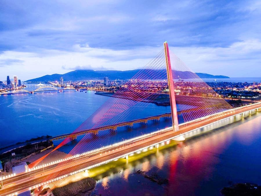Da Nang: Poseidon Night Cruise on Han River