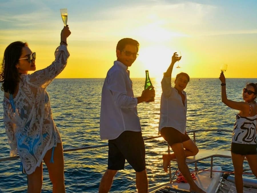 Phuket: Koh Hey Sunset Catamaran Cruise + Dinner + Transfer
