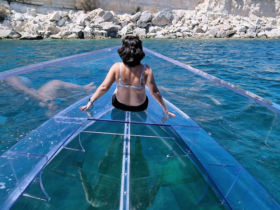 Syracuse: Coast & Sea Caves Transparent Boat Tour + Swim Stop