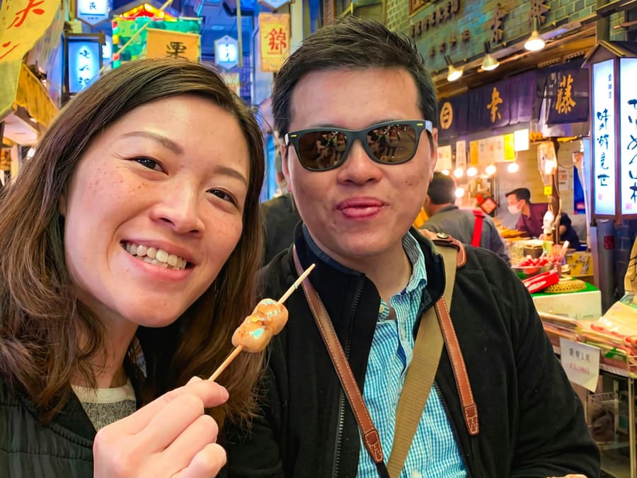 Nishiki Market Brunch Walking Tour with 7 Tastings