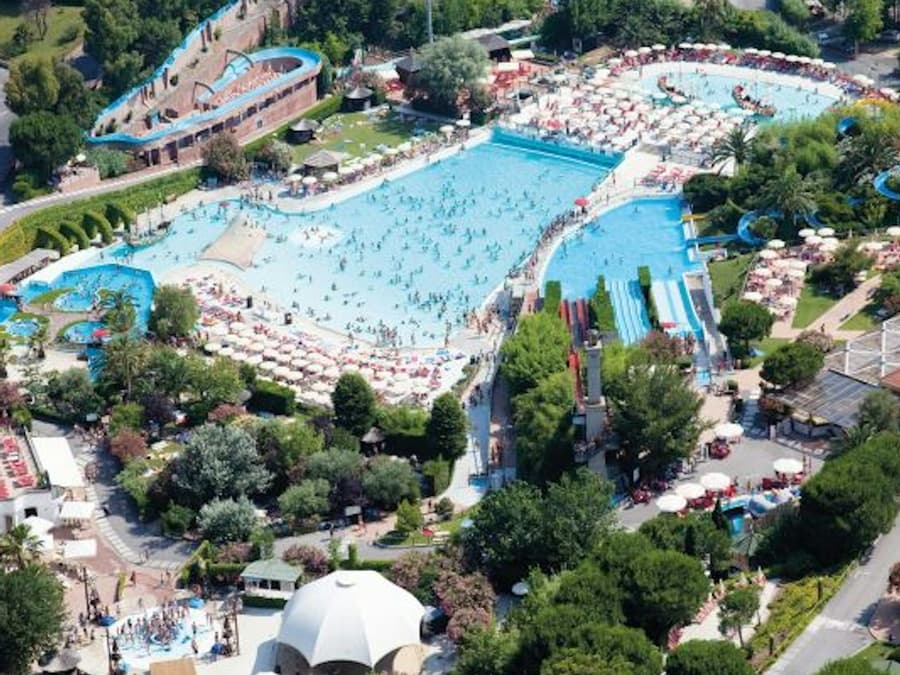 Aquatic Park Le Caravelle: Fast Track Ticket