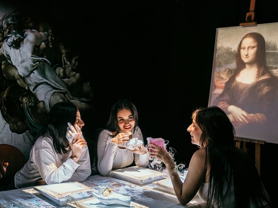Dubai: Seven Paintings Immersive Dining Experience