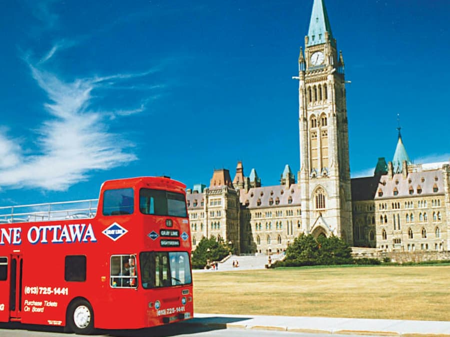 Ottawa City Tour: Hop-on Hop-off Bus