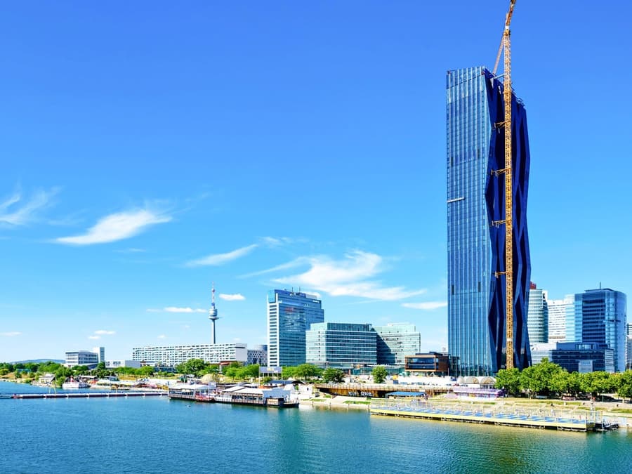 Rejs Panoramiczny po Dunaju z Opcją Wiedeńskich Przysmaków