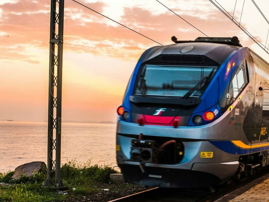 Civitavecchia: Express Train To/From Rome City Center