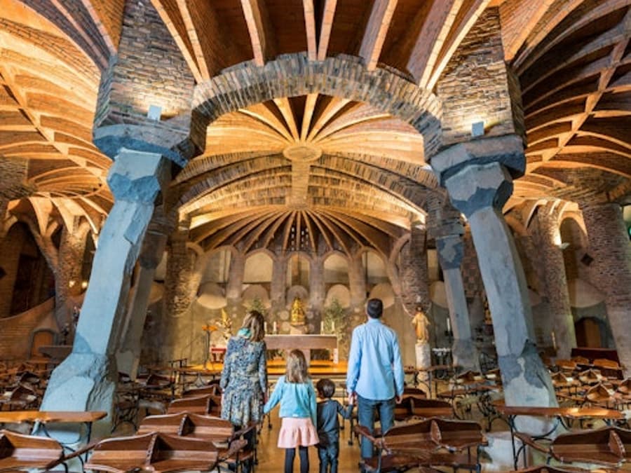 Gaudí's Crypt & Colonia Güell From Barcelona + Audio Guide