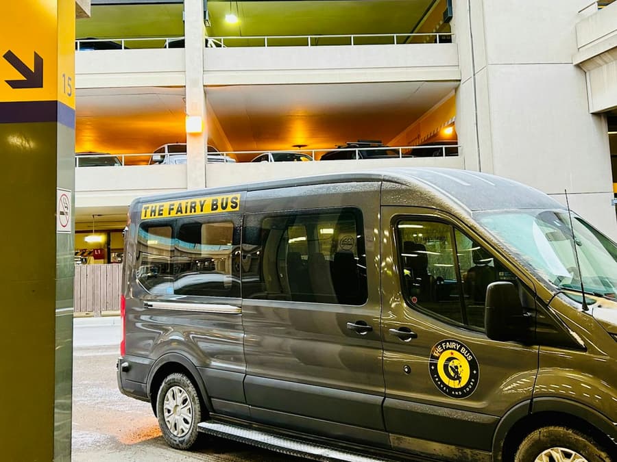 Banff: Private Transfer from Calgary or Calgary International Airport