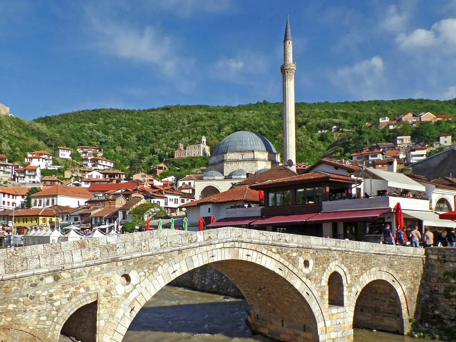 From Tirana/Durres: Kosovo Pristina & Prizren Day Trip