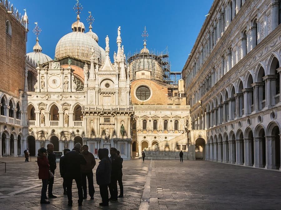 Doge's Palace: Hosted Entry Ticket (Free Cancellation)