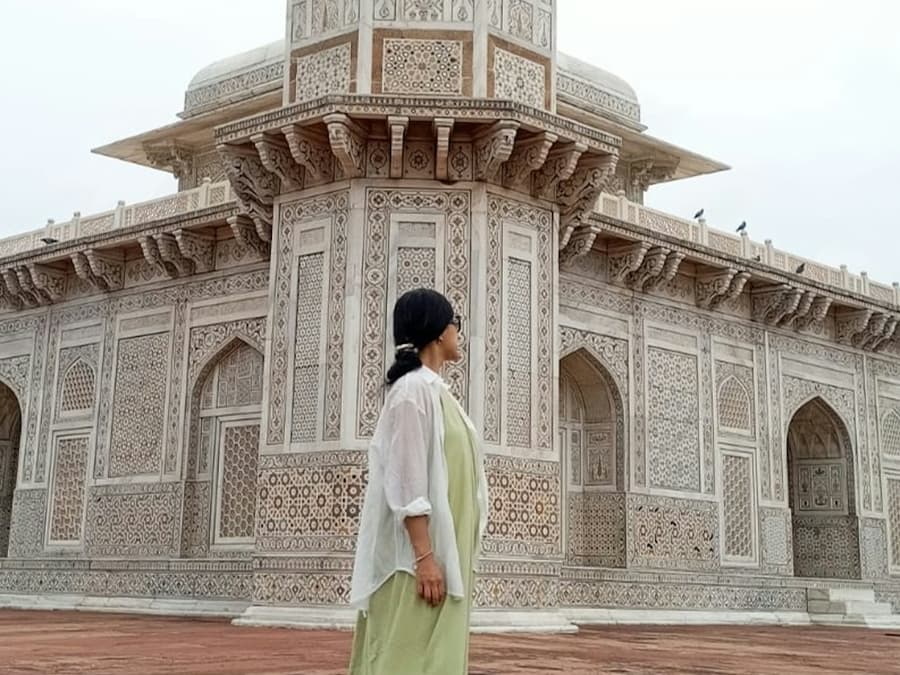 Agra: Private Taj Mahal and Agra Fort Sunrise Tour from Delhi