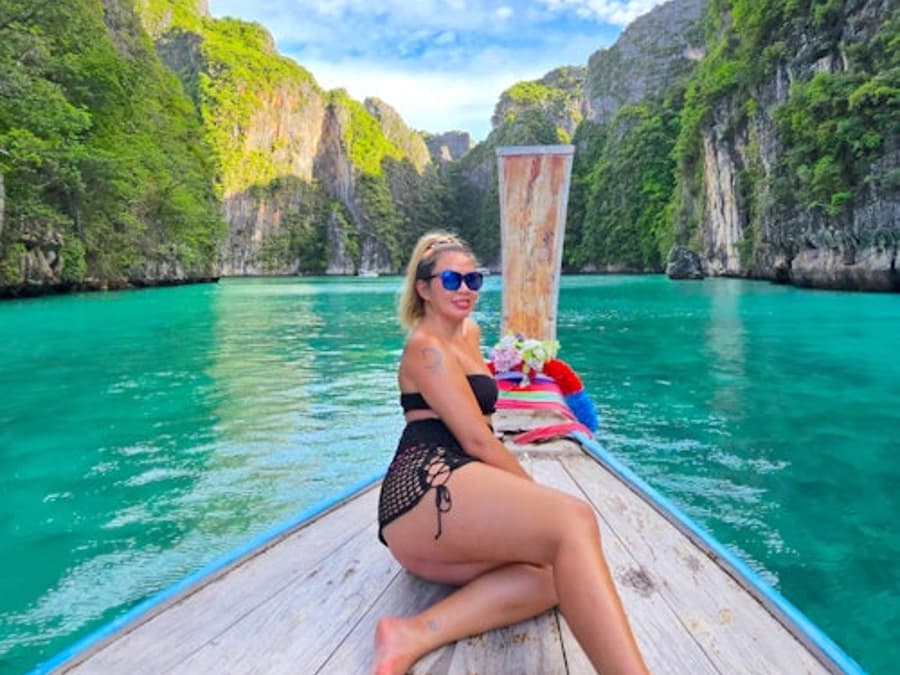 Phi Phi Islands: Private Longtail Boat Tour with Maya Bay + Snorkeling