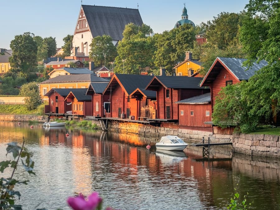 Helsinki Sightseeing Tour & Porvoo