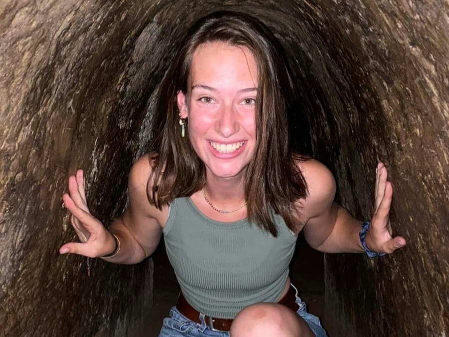 Cu Chi Tunnels: Small Group Tour