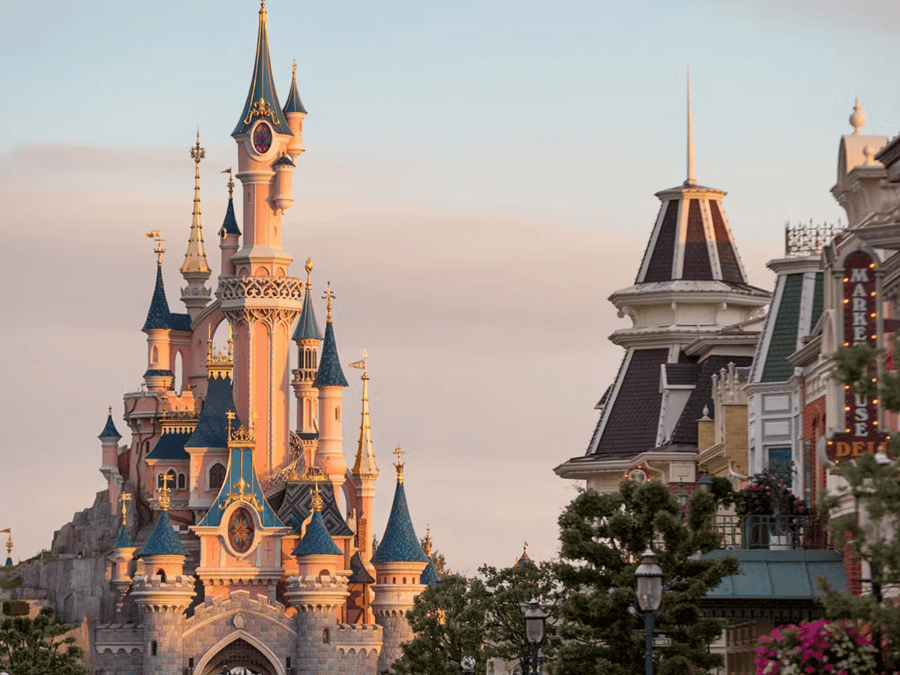 Квитки на декілька днів до Disneyland Paris